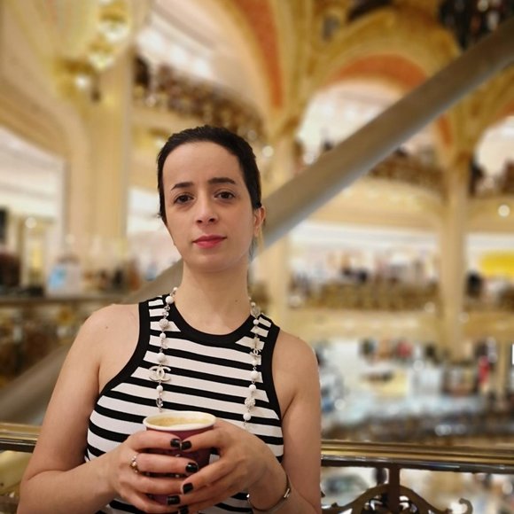 Meet your Posher, Yildiz - Picture 1 of 1